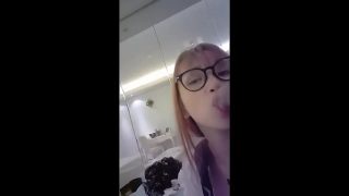 Chinese Schoolgirl Fucked At The Hotel ( full video: https://shrtz.me/NJzEVg2 )